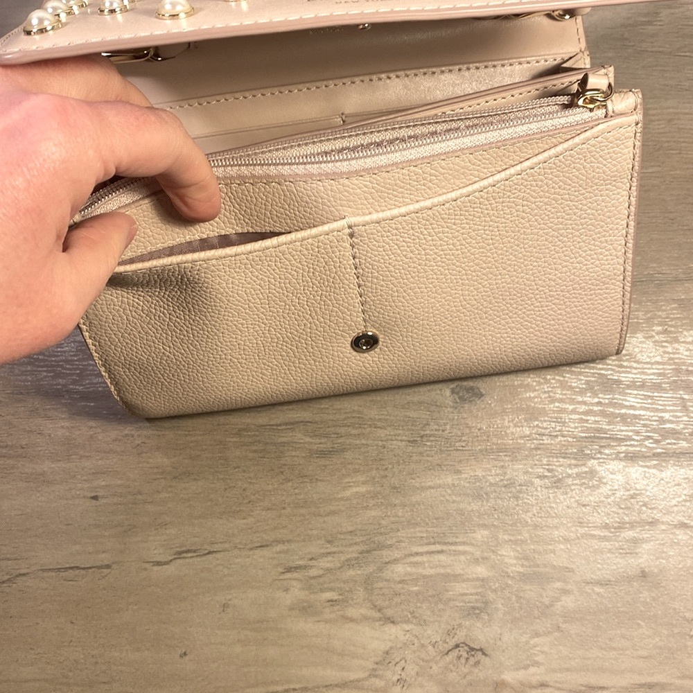 NWOT. Kate Spade Blush Pink Purse with Pearl Detailing. - Picture 11 of 12